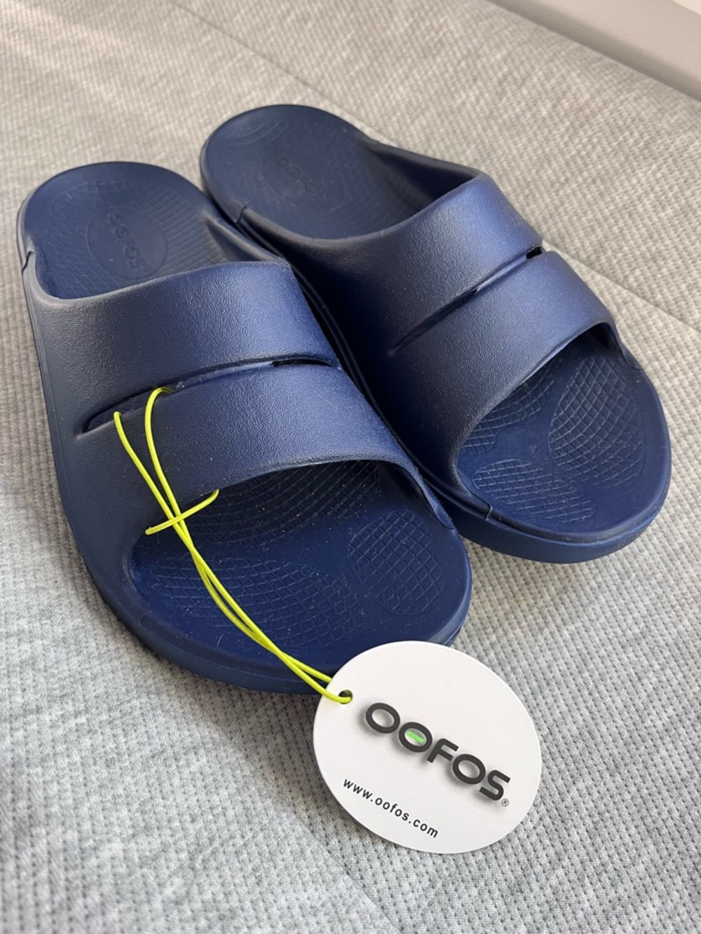 OOFOS Navy Blue Slide Sandals - women’s 7